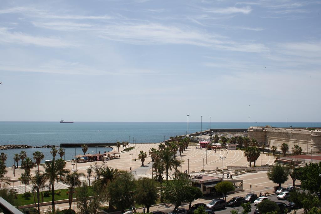 La Casa Sul Mare Bed & Breakfast Civitavecchia Dış mekan fotoğraf